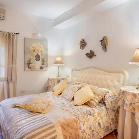Domus Siracleto Villa, Notteri, Porto Giunco, Pool Willa Notteri